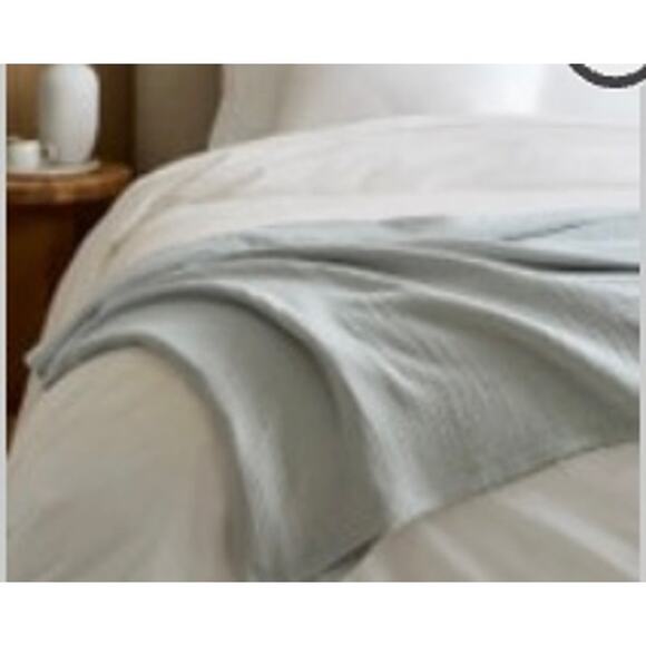 Quince Organic Airy Gauze Blanket King/Cal King Mist NWOT# - Picture 1 of 3